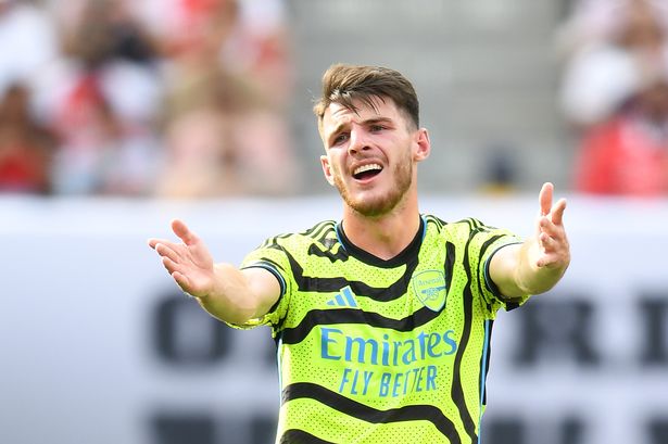 declan-rice-gay-that-vong-trong-tran-giao-huu-truoc-manchester-united