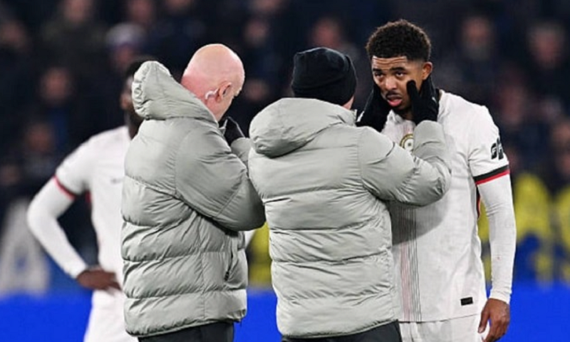 chelsea-guc-nga-o-elland-road-john-terry-mo-xe-that-bai-va-chi-thang-nhung-can-benh-kho-chua-cua-the-blues