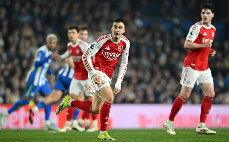 paul-merson-canh-bao-arsenal